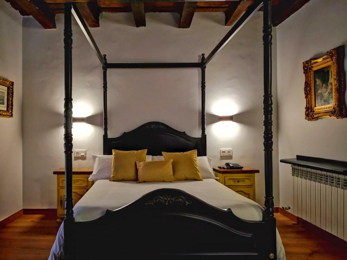 Palacio De Monjaraz Ávila Extérieur photo